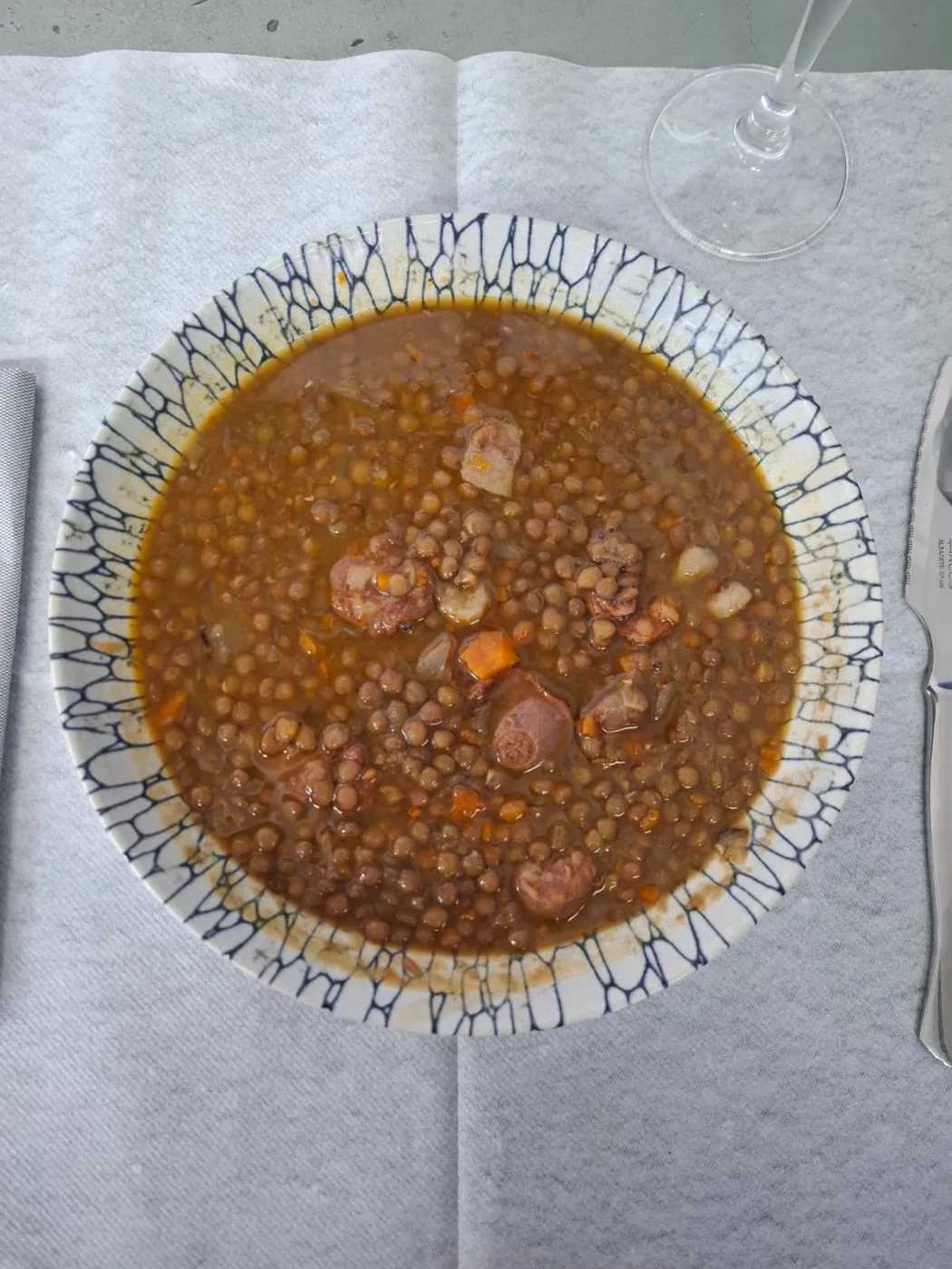 Lentejas estofadas con chorizo y panceta